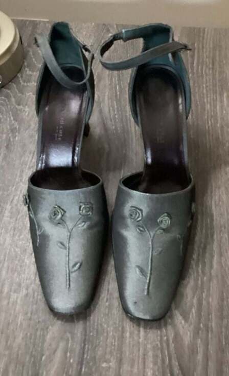 Kenneth Cole Shoes - Vintage Kenneth Cole New York Gray Satin Rosette Embroidered Ankle Strap Heels
